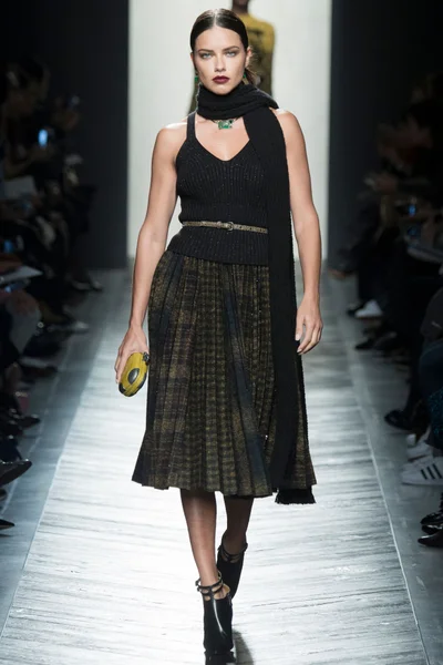 Look 23